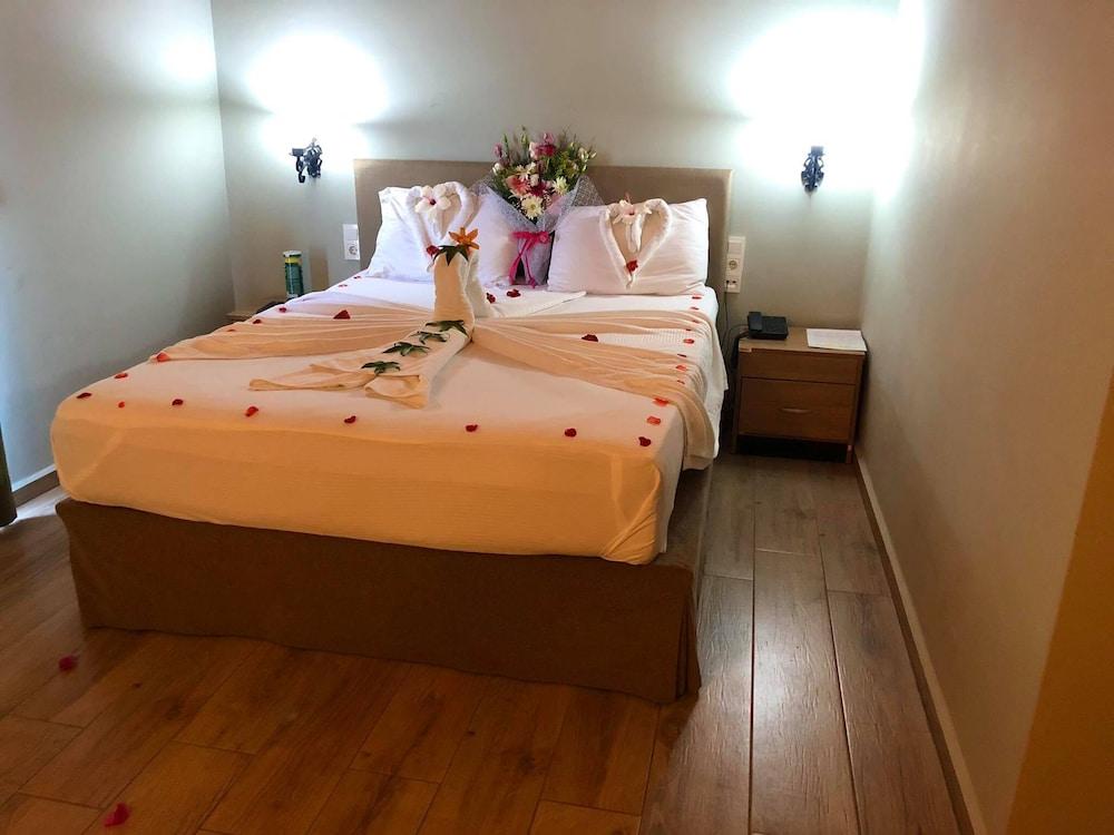 Akkent Garden Hotel Fethiye Eksteriør bilde